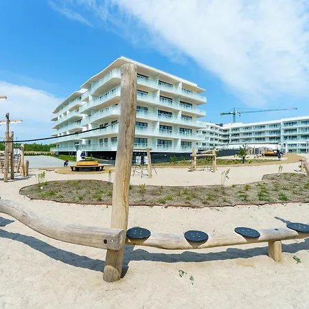 Polanki Aqua - Family Pool & Wellness Apartment Kolobrzeg