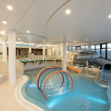Polanki Aqua - Aquapark, Baseny, Wellness, 300 M Od Plazy Kołobrzeg