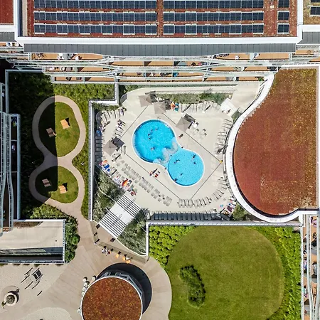 Polanki Aqua - Aquapark, Baseny, Wellness, 300 M Od Plazy